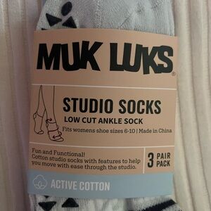 Muk Luks Blue, Navy and Gray Studio Socks - 3 Pack